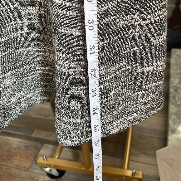 BANANA REPUBLIC, midi dress,gray/black/white short sleeved dress size 4 - Picture 8 of 10